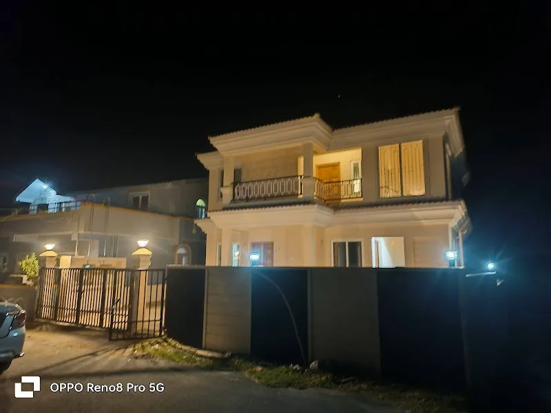 Dwaraka Home Stay (Rose garden enclave II)