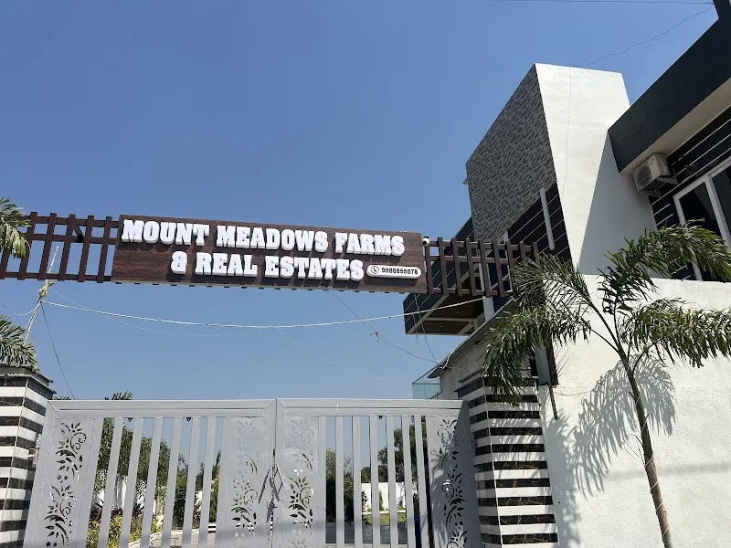 Mount Meadows Farms (Farm House)