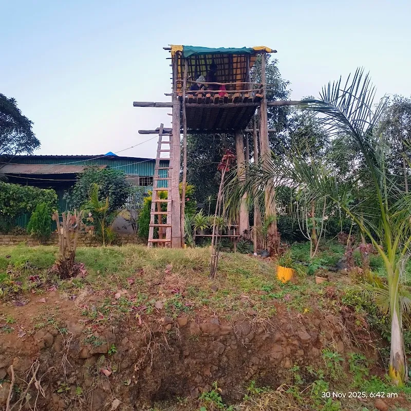 Prakash HomeStay