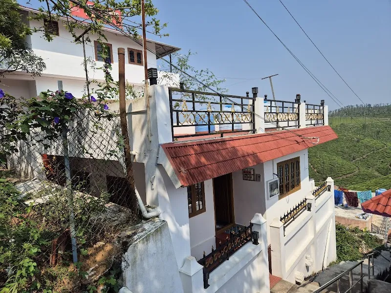 Bloom - Homestay in Valparai