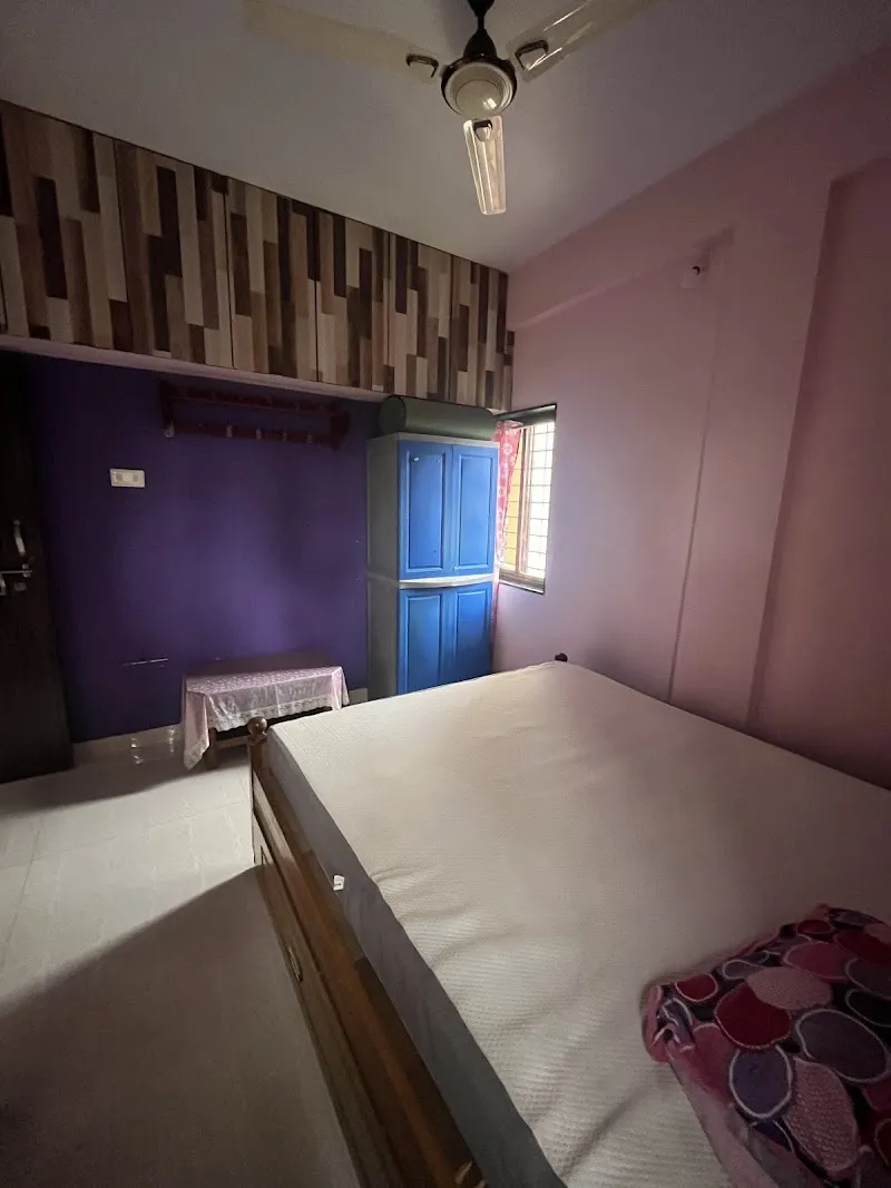 Spacious 1BHK Homestay near Mahalakshmi temple
