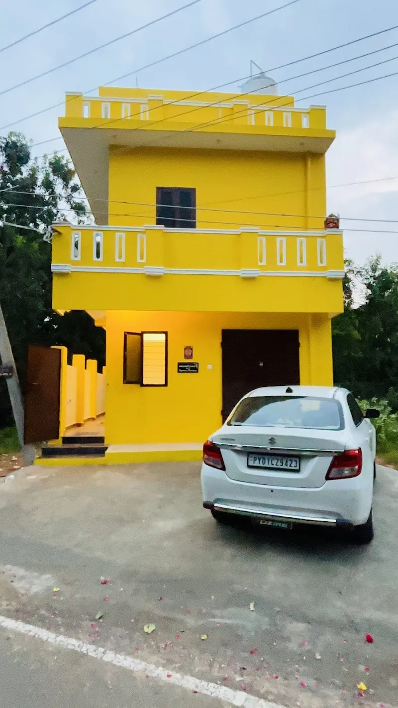 VRS GUEST HOUSE