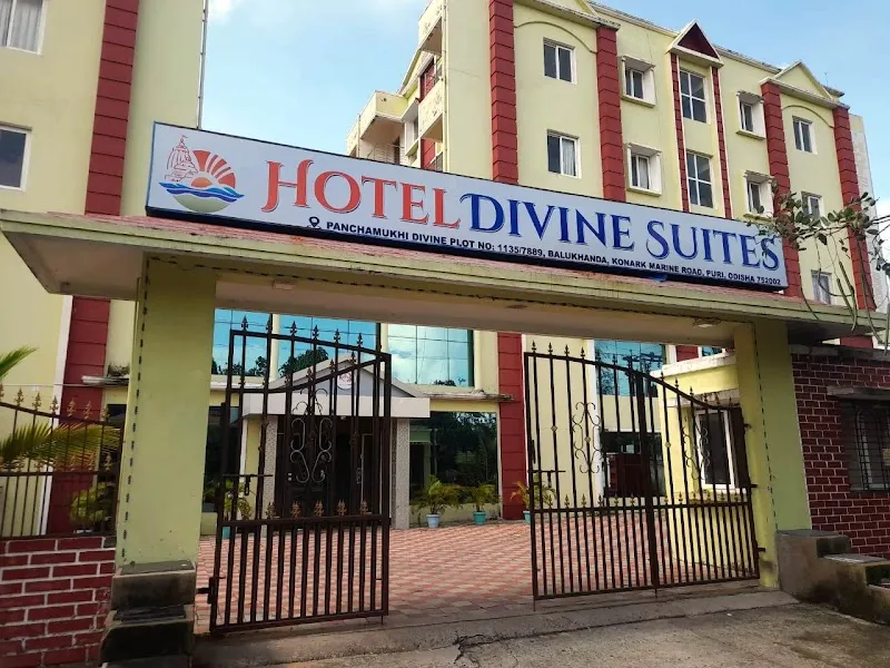 Hotel Divine Suites