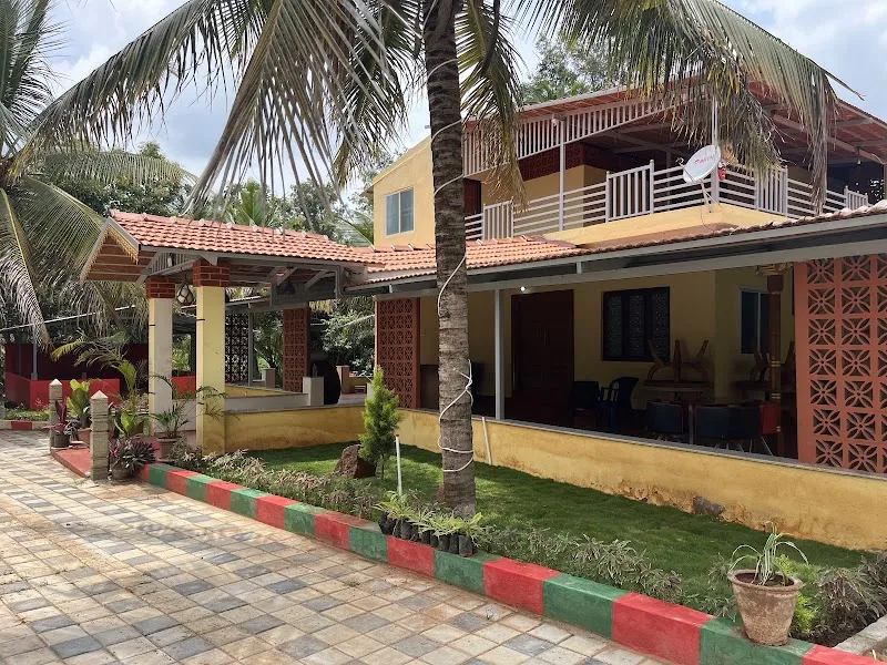 Pushpakala Home Stay