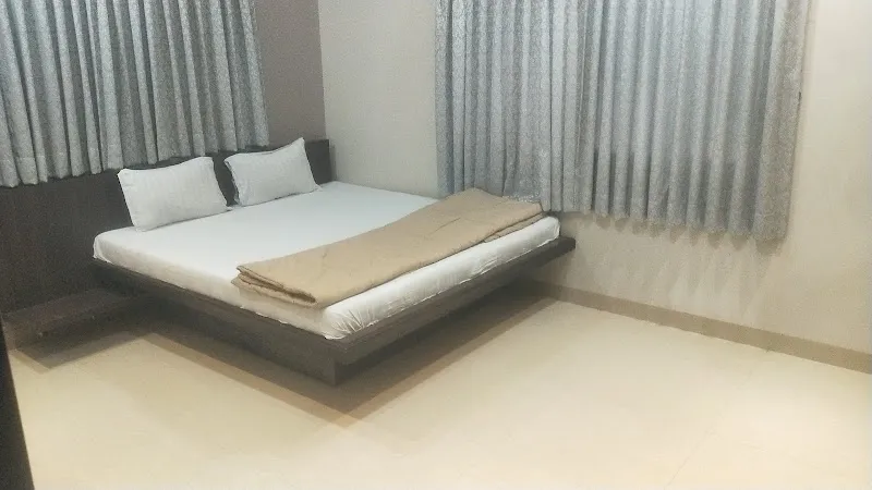 Sumitra Lodge Akluj