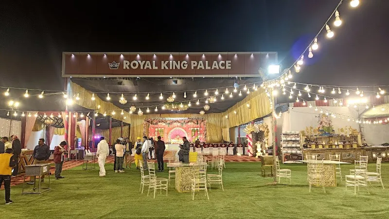 Royal King Palace