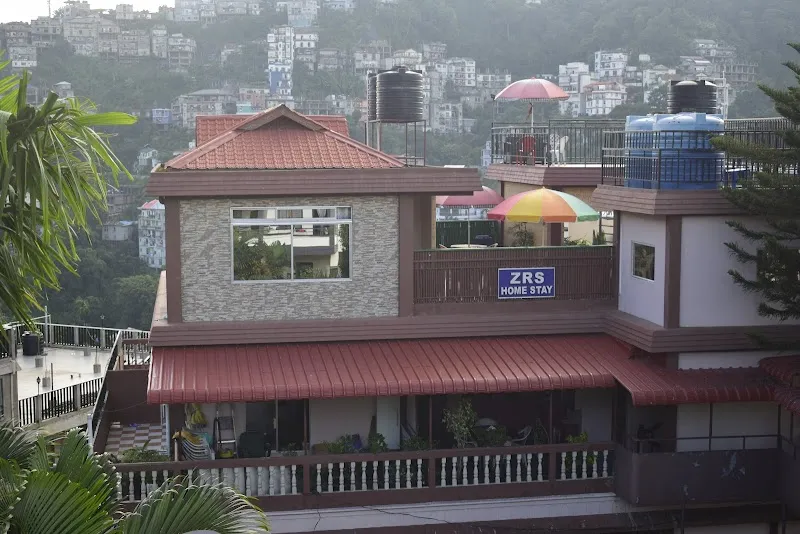 ZRS HomeStay