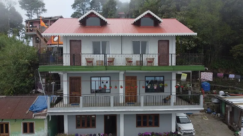 Guras Homestay