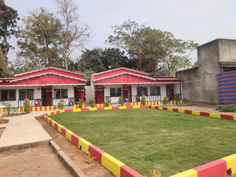 𝗣𝗔𝗟𝗟𝗜 𝗞𝗨𝗧𝗜𝗥 𝗛𝗢𝗠𝗘𝗦𝗧𝗔𝗬 𝗧𝗢𝗨𝗥𝗜𝗦𝗠