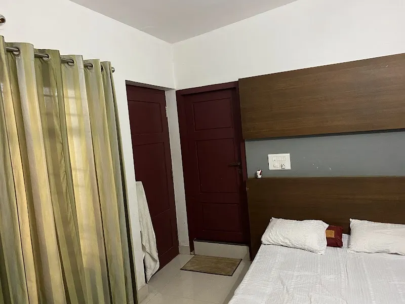 Manjinahani Inn The Town Home Stay