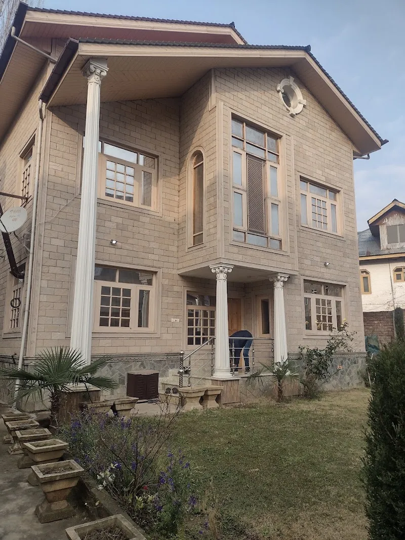 Himalayan Sun Cottage