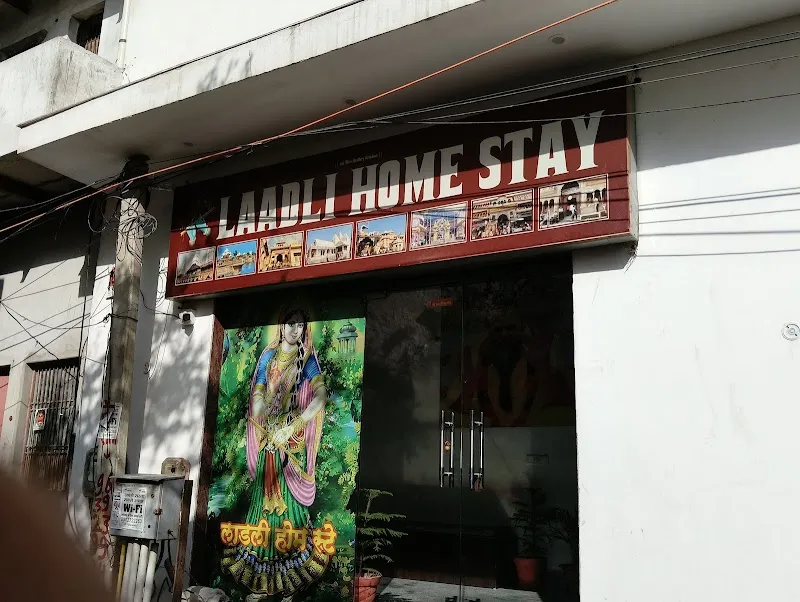 Laadli home stay