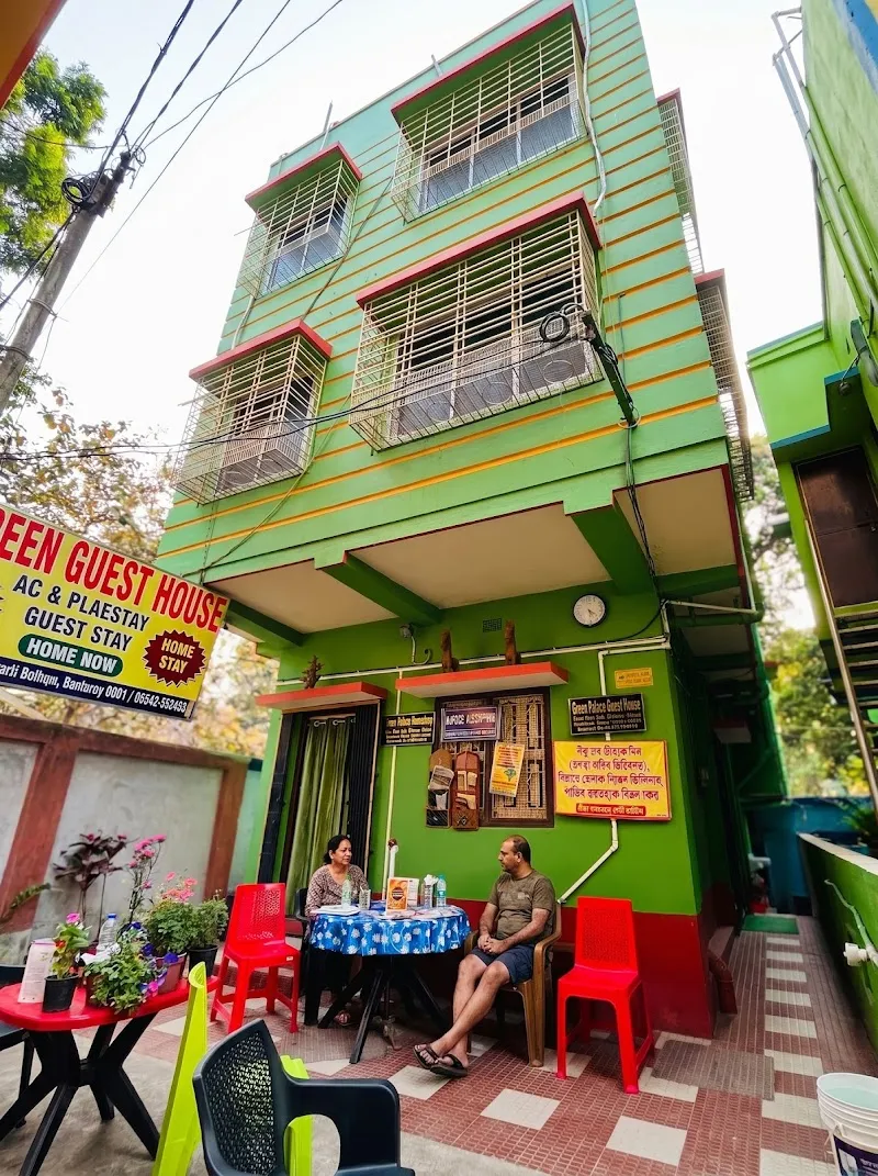 Green Palace Guest House