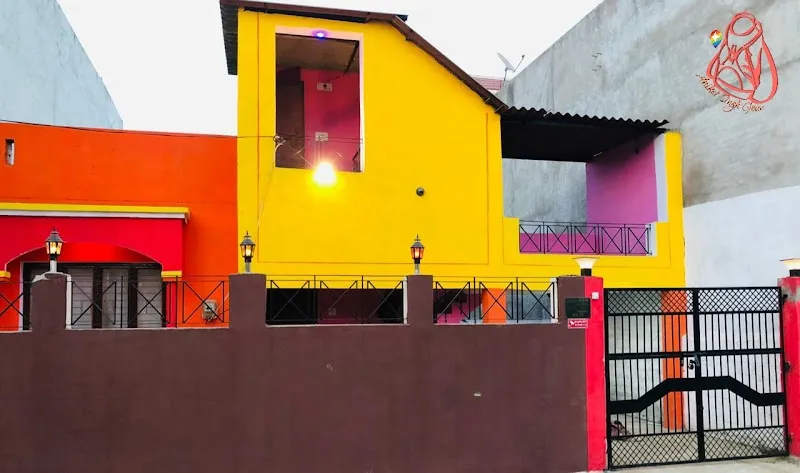 Hotel Paradise Homestay