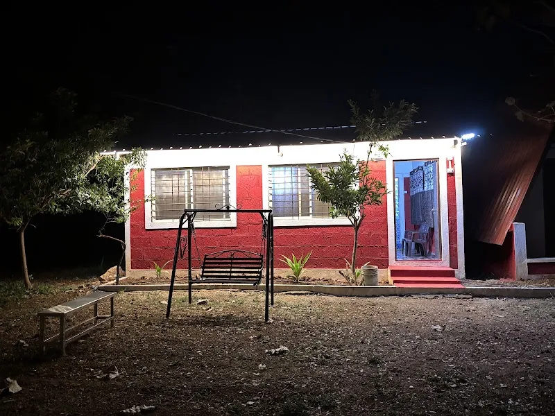 Neela Homestay 🏡(Farmstay)