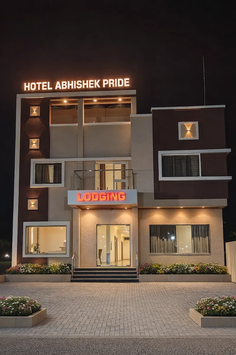 Hotel Abhishek Pride