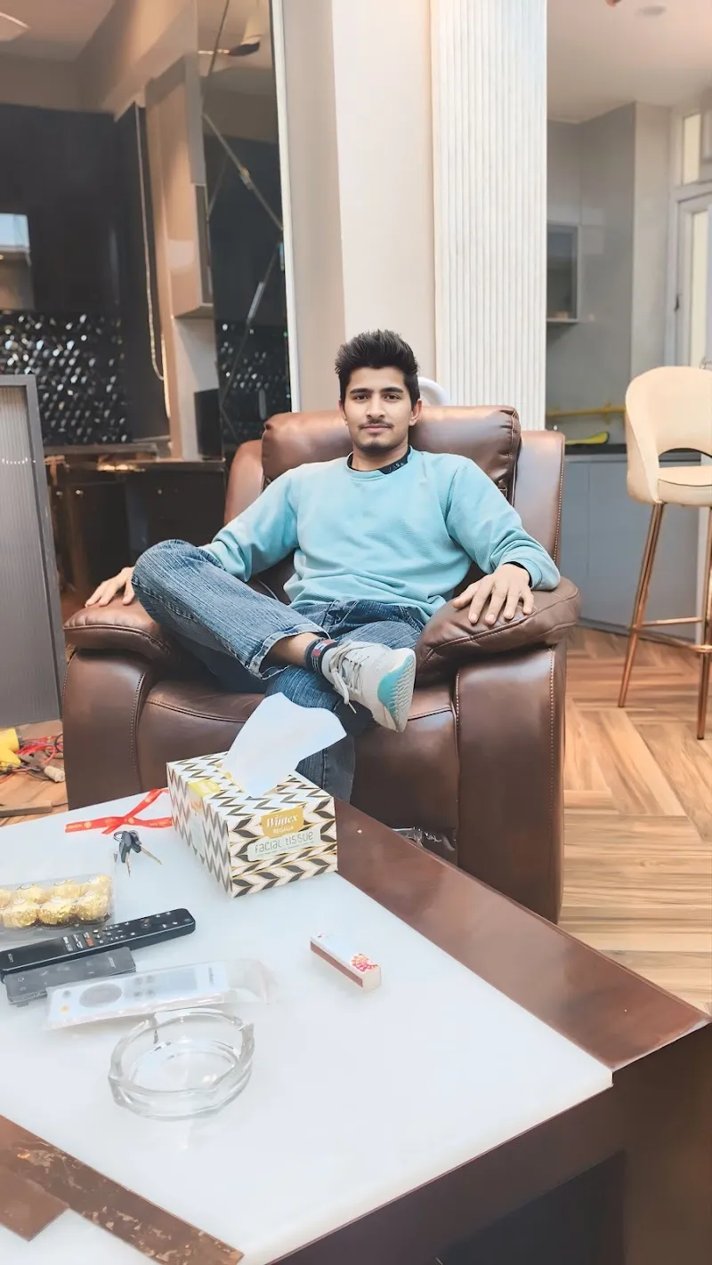 Delhi room