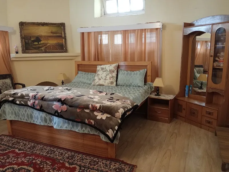 INDRADHANUSH HOME STAY