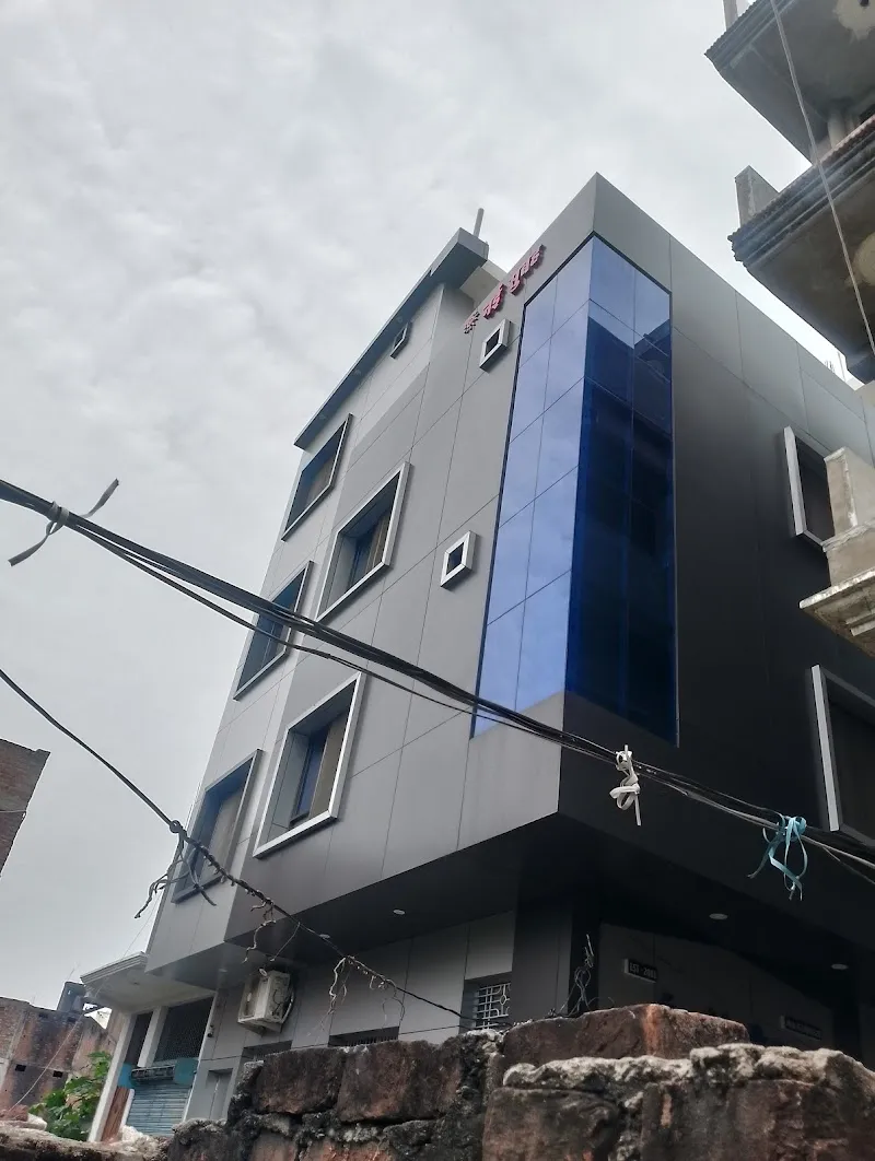 Hotel Parnkuti