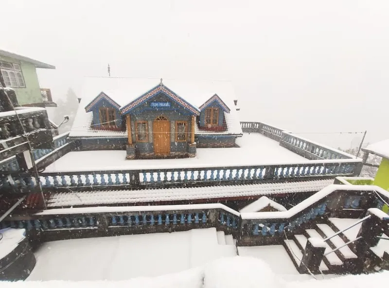 Gyamchungla Homestay