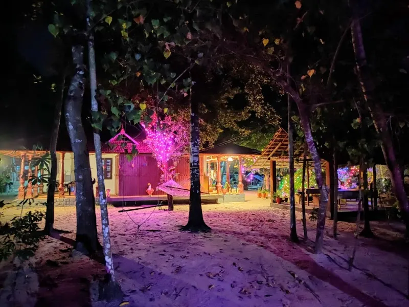 Marari Azhiyakathu Homestay