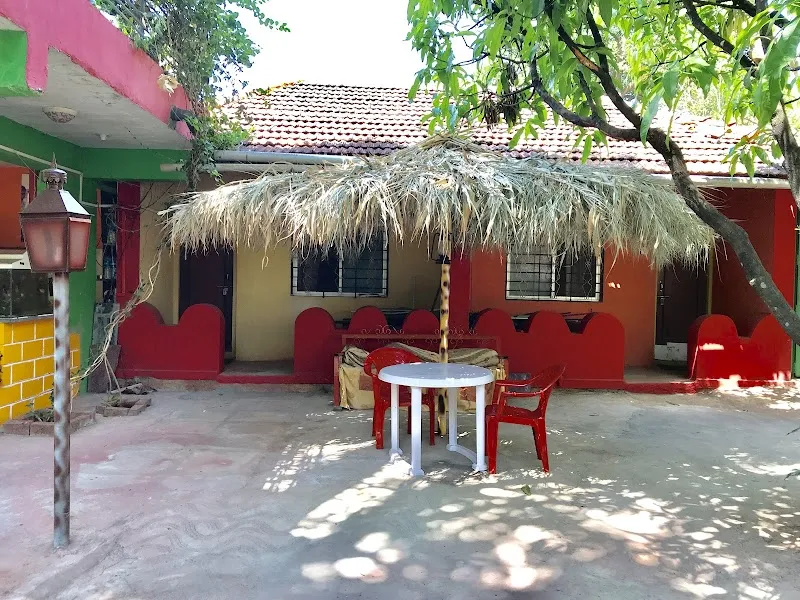 Green Park Restaurant and Home stay