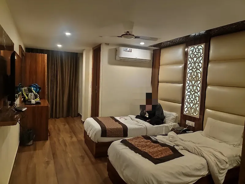 HOTEL PRIVA INN