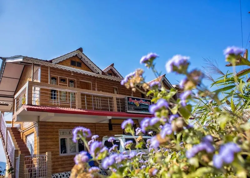 Denzong Homestay (Ramdhura)
