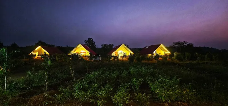 Roaor farm stay