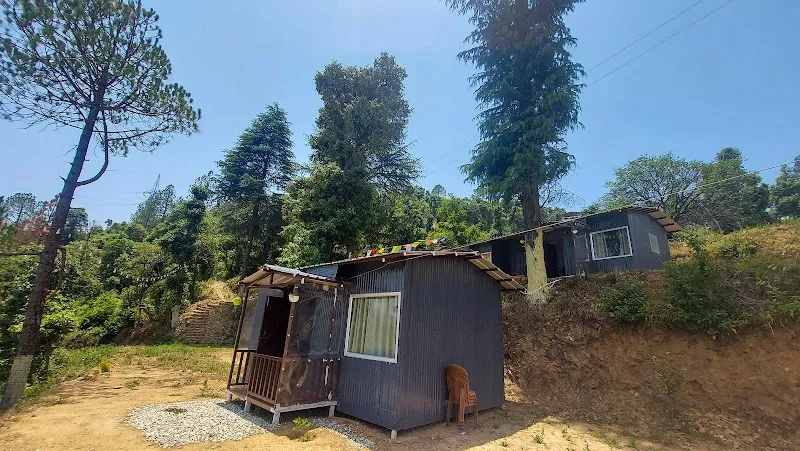 Saundkoti Hills Home Stay, Chamba Badshauthoul New Tehri Garhwal Uttarakhand. We also providing campaign space.