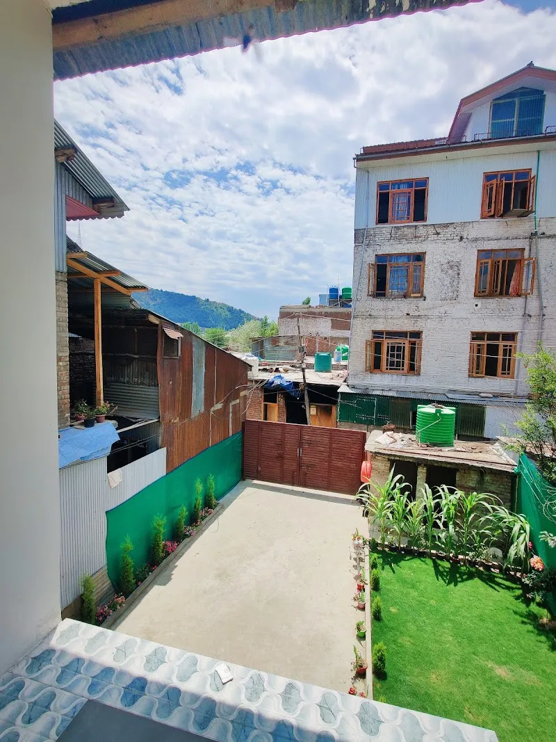 SERENITY inn