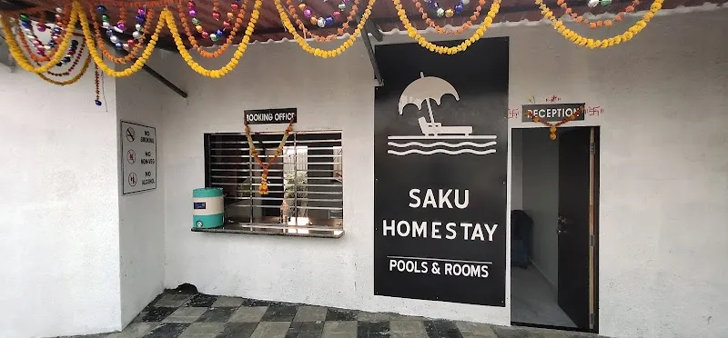 Saku Homestay,Pools & Rooms