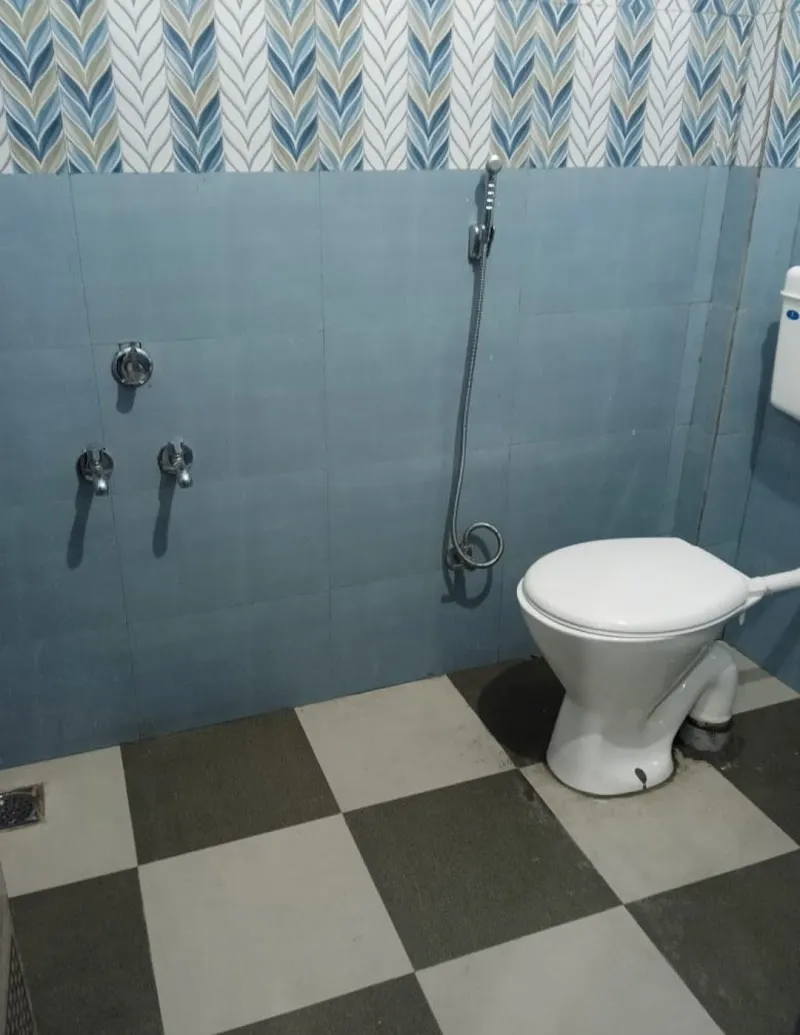 Yaduvanshi Family Rooms for Monthly Rent