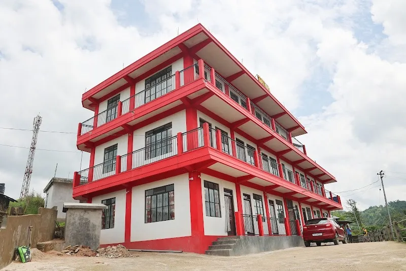 Lum Bangla Guest House