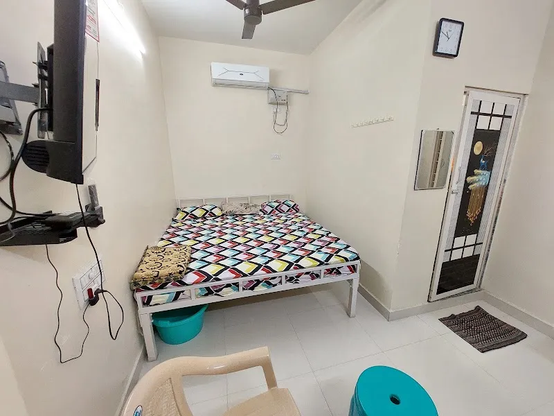 3 STAR HOUSE RENT