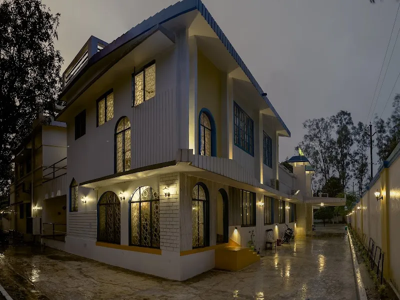 Hotel BNL Farmhouse