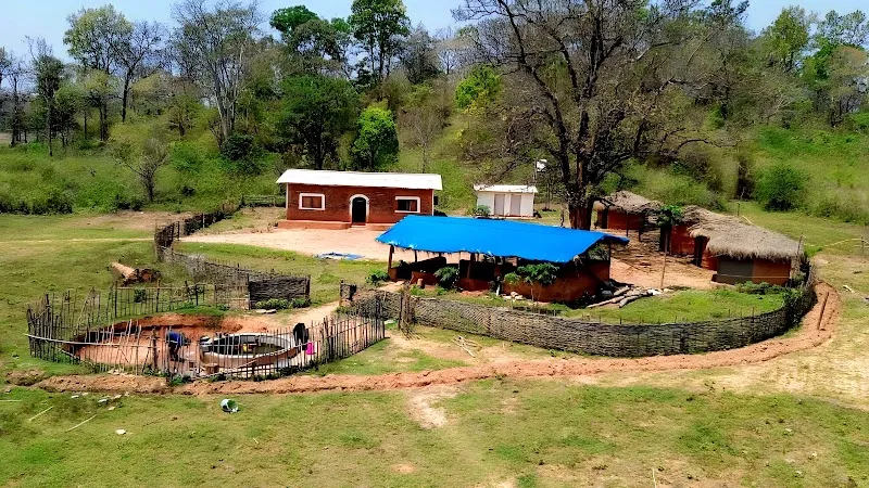 AAMCHO LAADI RAJNEESH PURAM