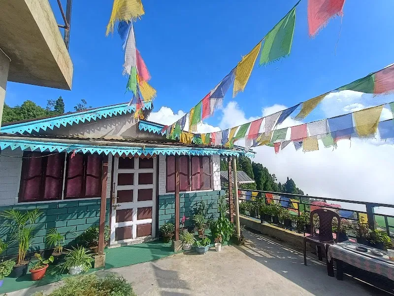 WHITE SEA HOMESTAY, DOWHILL KURSEONG