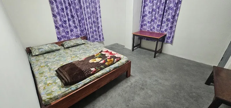 THE GREENLEAF HOMESTAY
