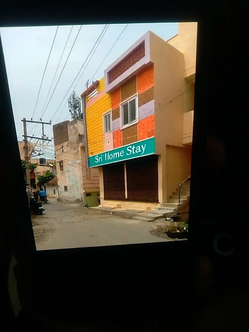 Sri Home Stay
