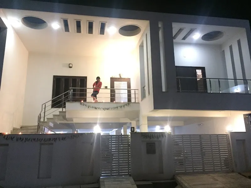 BHOLE HOUSE