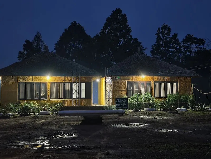 Family Homestay and Park