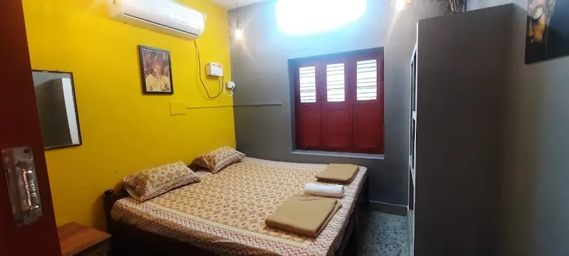 Dwaraka Home Stay