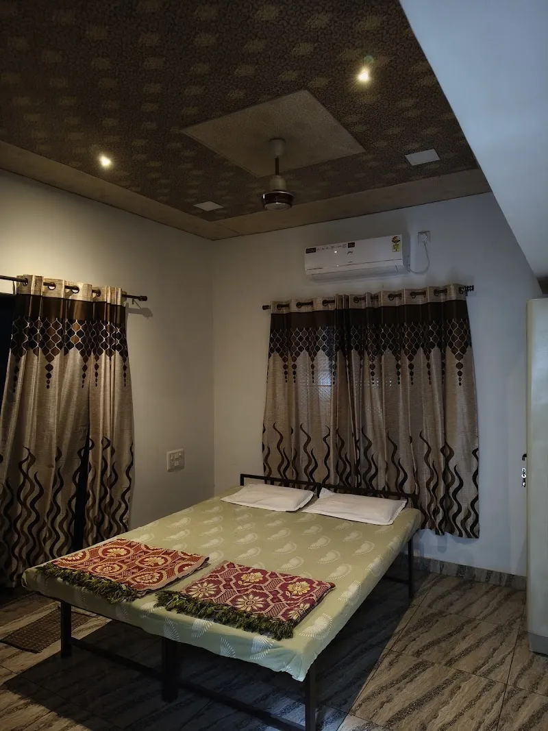 Ratnaraj Homestay