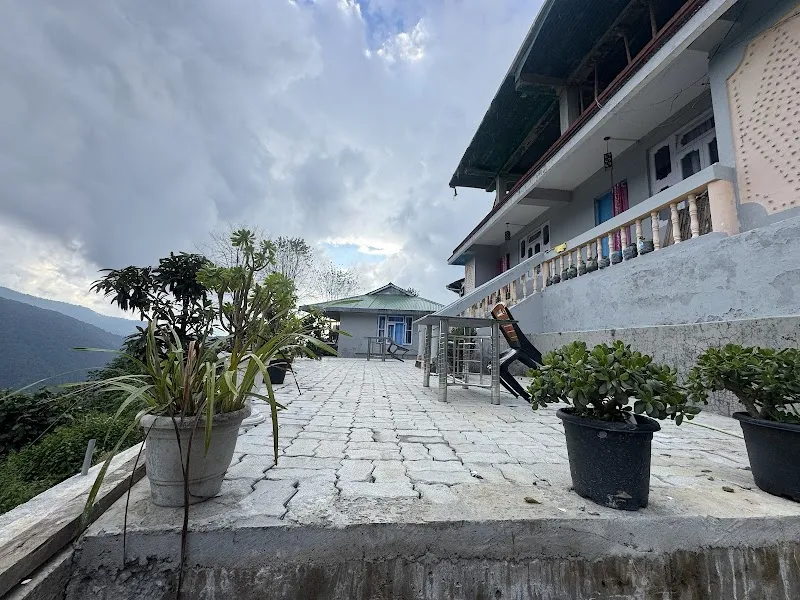 Tashi Delk Home Stay Phadamchen Old Silk Route