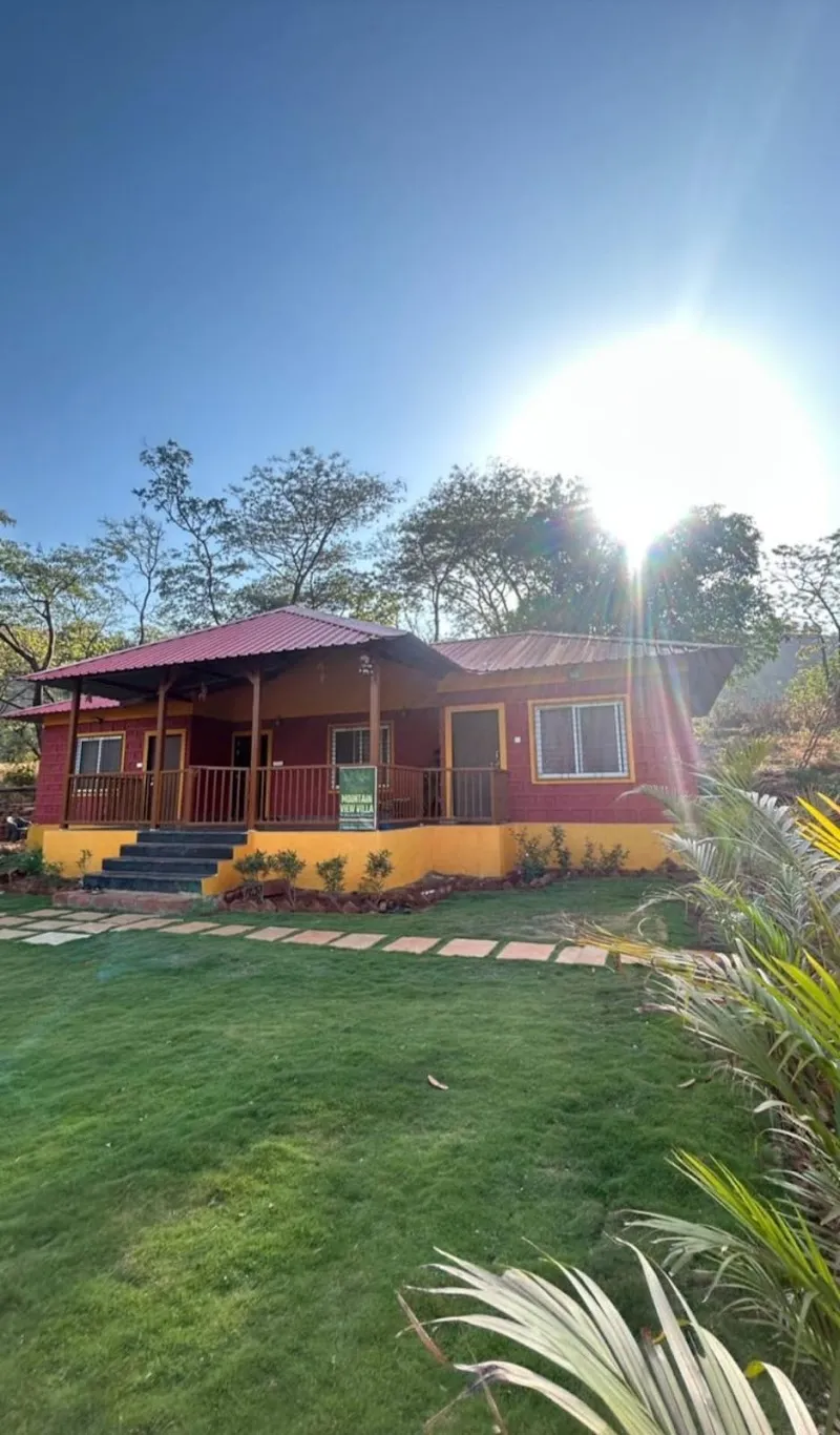 Mountain View Villa in Mulshi