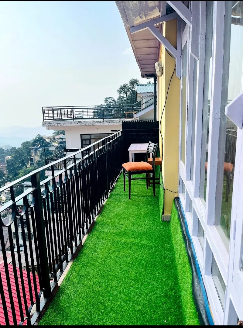 Pingaksh villa