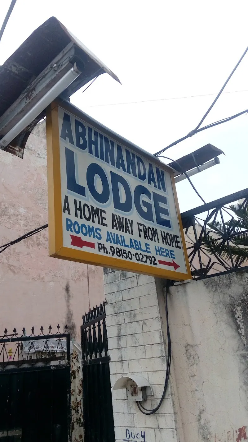 Abhinandan Lodge