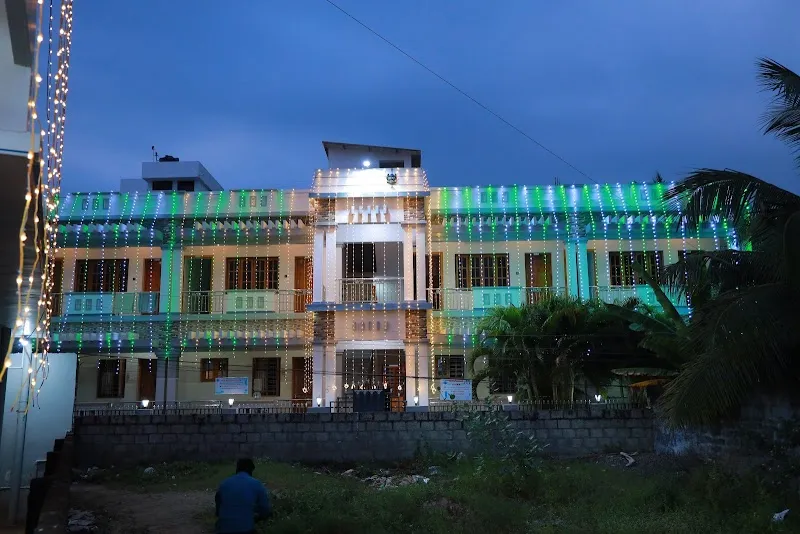 VLS Holiday Home