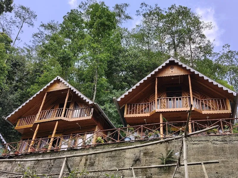 Padma Homestay, Risheehat Tea Garden